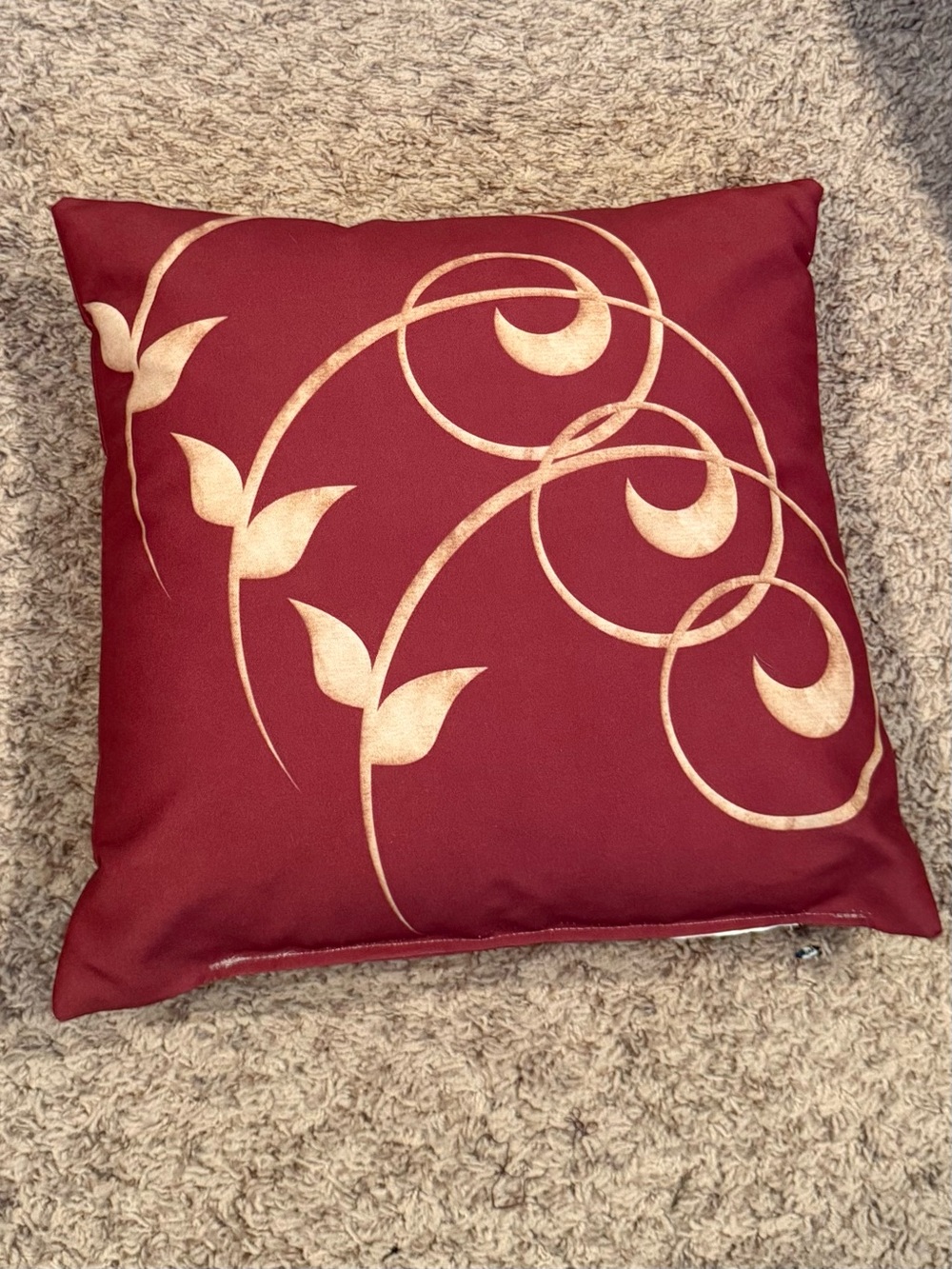 ❤️ Burgundy Decorative Throw Pillow with Gold Scroll Design ❤️